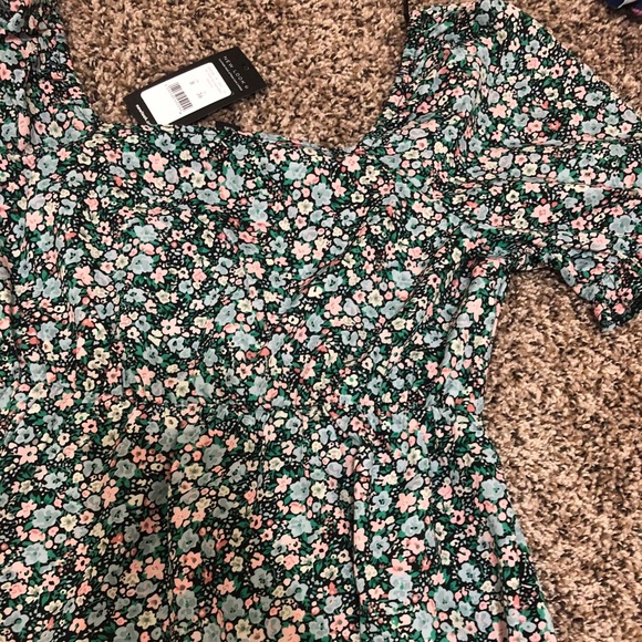 ASOS Dresses & Skirts - ASOS new look maternity dress NWT 4 floral print